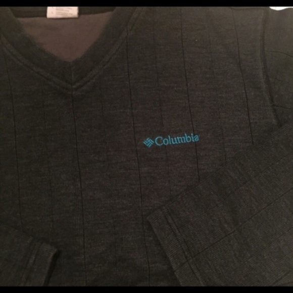Men's Columbia Large Grey Sweater - Picture 2 of 4